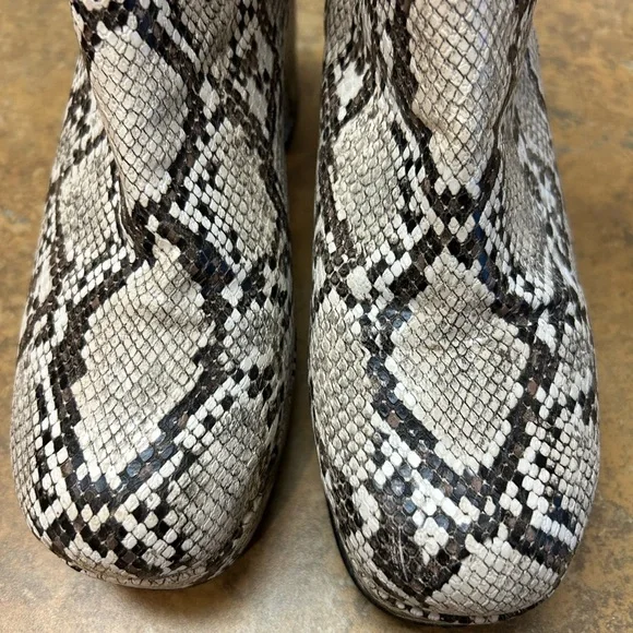Anthropologie/Farylrobin Platform Snake Boots - Picture 3 of 11